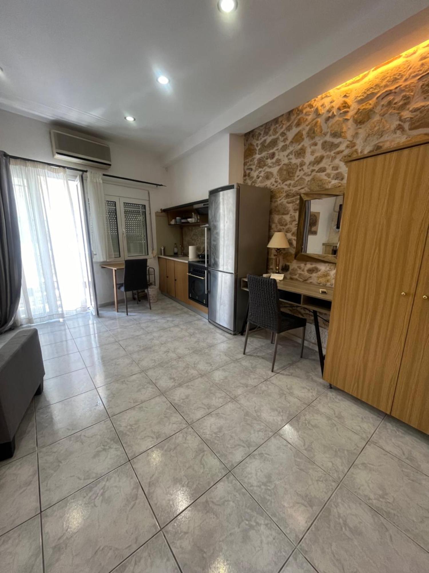 Papyrus City Centre Apartments Candia Esterno foto