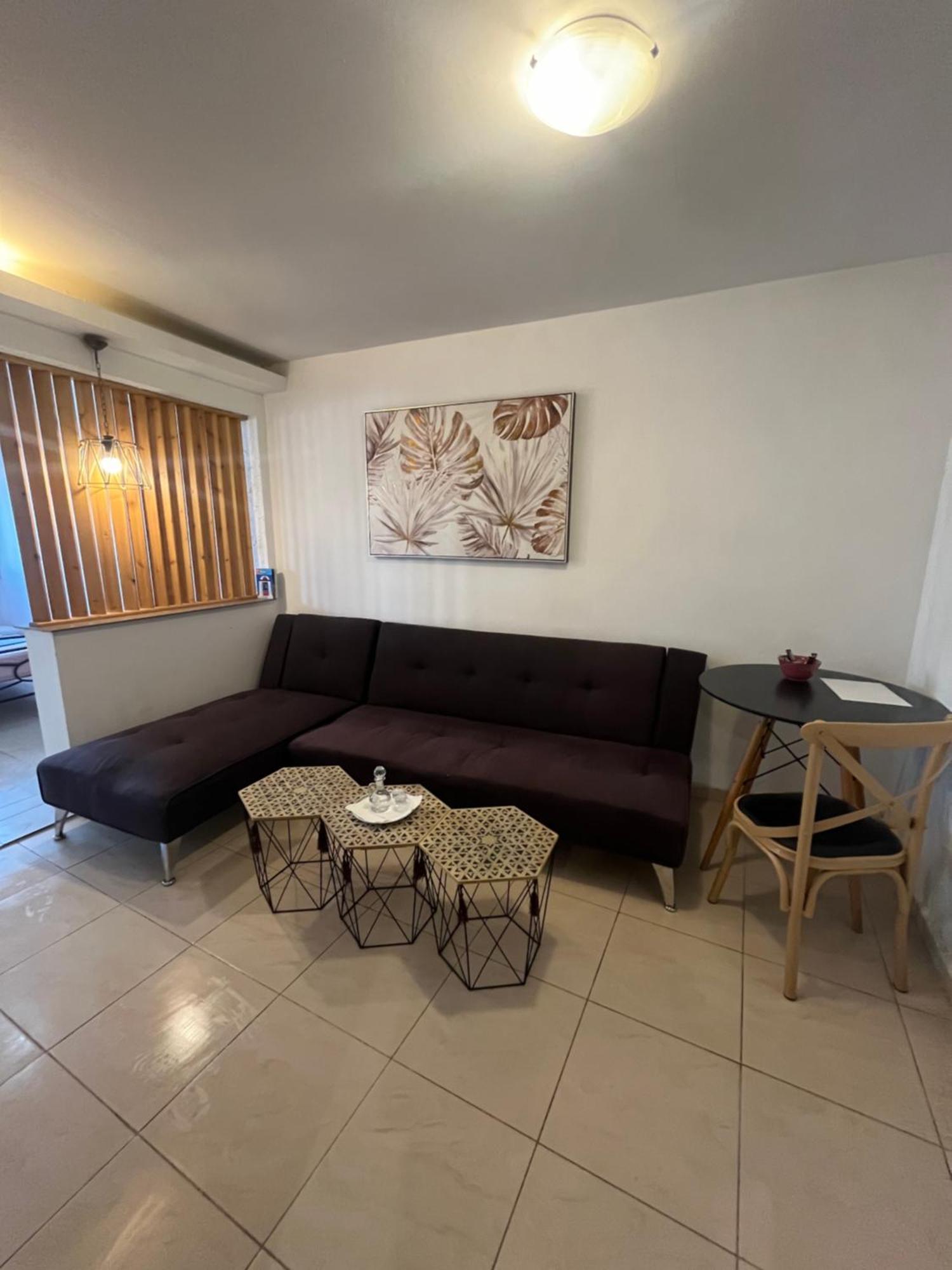 Papyrus City Centre Apartments Candia Esterno foto