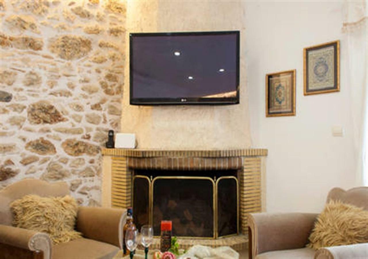 Papyrus City Centre Apartments Candia Esterno foto